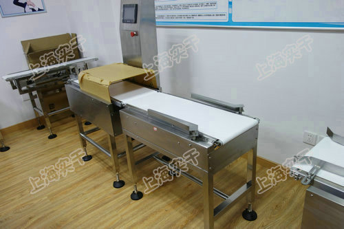 ��̬���ؼ���